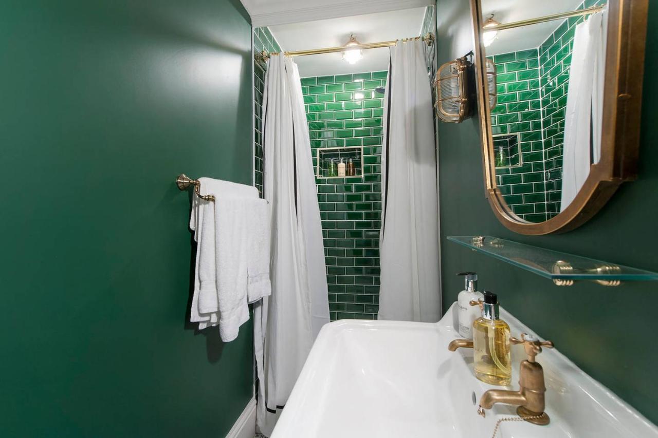 Central Luxury Bath Garden Apartment Free Parking Exterior foto